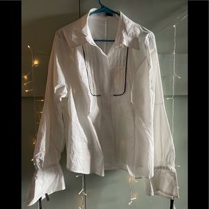 Button up blouse with ruffles